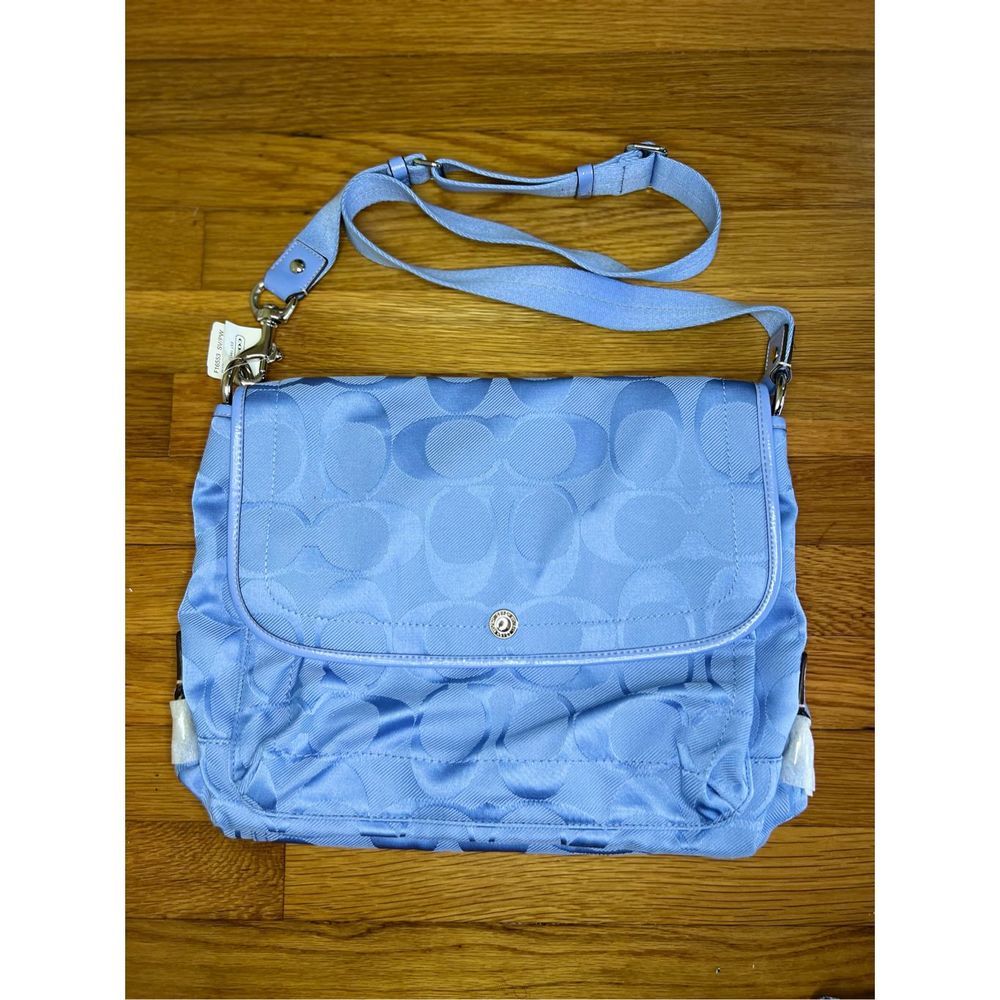 Coach Messenger Bag, Periwinkle, *UNUSED* F16553
